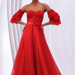 Off-Shoulder Red Lace & Tulle Maxi Dress
